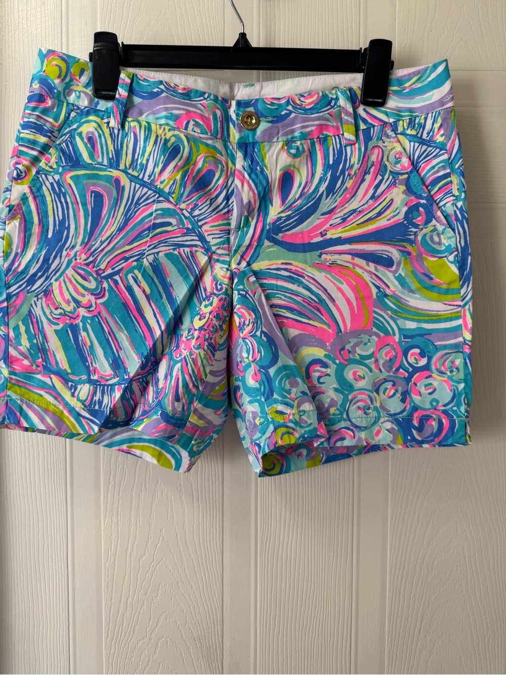 Lilly Pulitzer Multicolor Shell-Print Bermuda Shorts in Blue, Pink & Green